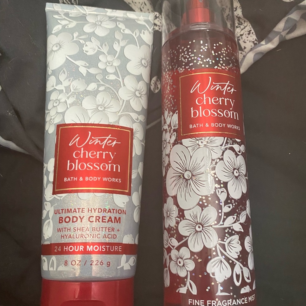Bath and body work winter Cherry Blossom